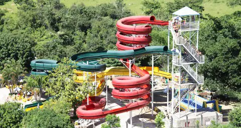 achei-ferias-imagem-galeria-diroma-acqua-park-caldas-novas-go-5d8a79e22f754_4.webp